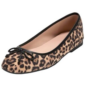 BANANA REPUBLIC Tan Leopard Print Flats w Black Leather Bow & Trim Women’s Shoes